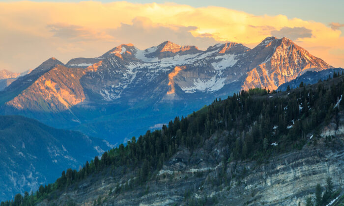 (Mount Timpanogos, Utah, États-Unis d'Amérique - Shutterstock)