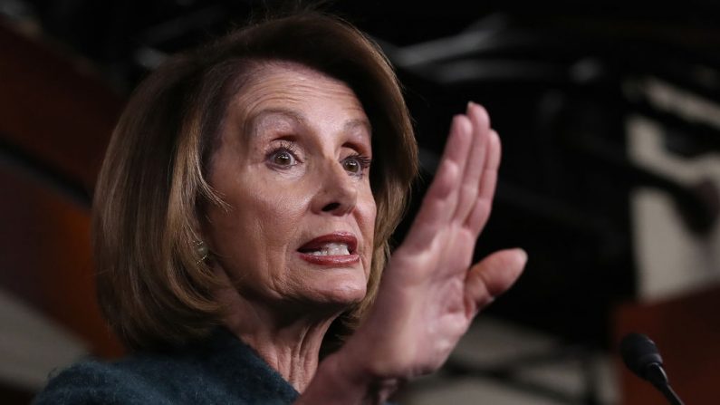 La présidente de la Chambre des représentants des États-Unis, Nancy Pelosi (Parti démocrate - CA) (Photo de Win McNamee/Getty Images)