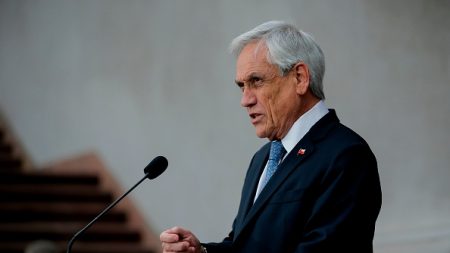 Chili: la crise sociale perdure, Piñera évoque la fin de l’état d’exception