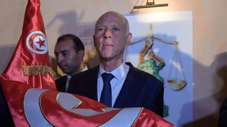 Tunisie: Kais Saied élu président avec 72,71% des voix (officiel)