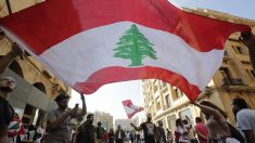 Des dizaines de milliers de Libanais dans la rue contre le pouvoir