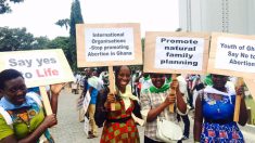 Les militants pro-vie contre l’importation de services de planification familiale des ONG occidentales en Afrique