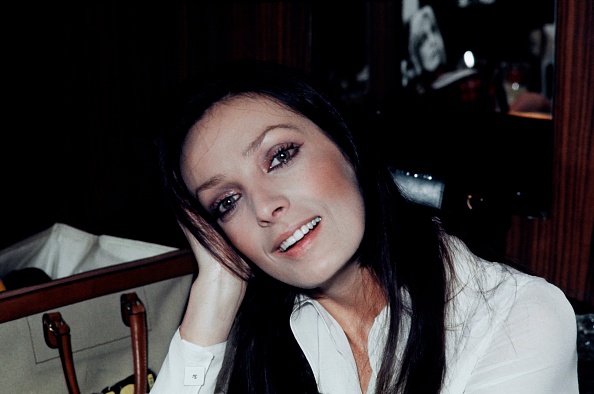 La chanteuse et actrice française Marie Laforêt, photo prise en mai 1972. Photo by - / AFP via Getty Images.