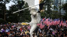 Pékin menace Washington de « représailles » après la signature par Trump de la loi sur Hong Kong
