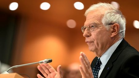 Josep Borrell met l’Espagne et la Commission von der Leyen en difficulté