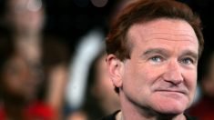 Robin Williams a sauvé une fois une femme en pleurs et « hystérique » à l’aéroport – voici ce qu’il avait déclaré