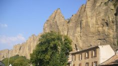 Alpes-de-Haute-Provence : des tonnes de rochers s’effondrent sur des maisons des Mées sans faire de victime, « un miracle »