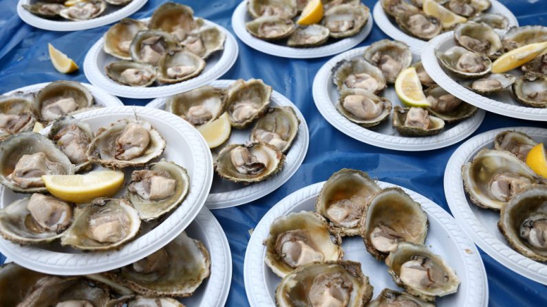 De plus en plus de déchetteries recyclent les coquilles d'huîtres. Dianne Manson/Getty Images)