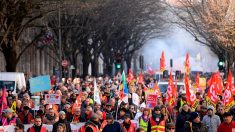 Retraites: les syndicats appellent à une nouvelle journée de grèves et manifestations mardi 10 décembre
