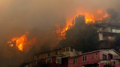 Chili: un incendie ravage 200 maisons à Valparaiso