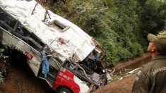 Un bus s’écrase dans un ravin au Chili, faisant au moins 20 morts dans l’accident