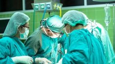 Une patiente prend feu lors d’une opération au bloc opératoire en Roumanie