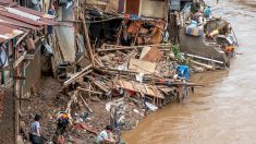 Inondations en Indonésie: 53 morts, des dizaines de milliers de personnes dans des abris