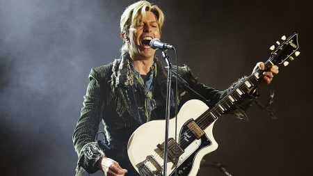 Une rue de Paris va bientôt être nommée David Bowie dans le 13e arrondissement