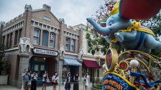 Virus chinois: Disneyland à Hong Kong annonce sa fermeture