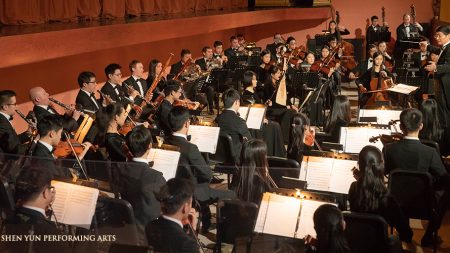 Pourquoi la musique de Shen Yun résonne dans nos âmes