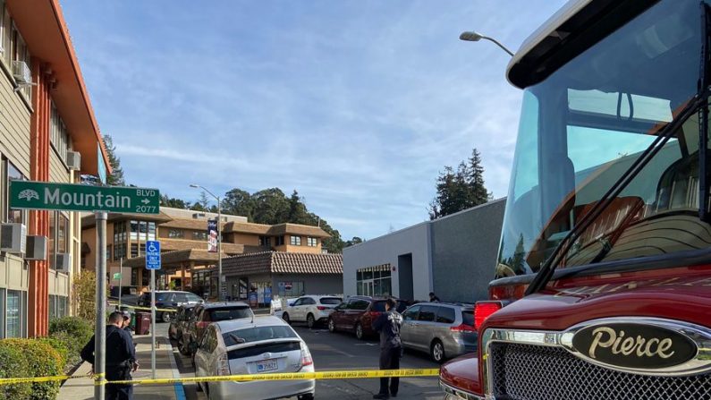 Un homme est décédé le soir du nouvel an après avoir pourchassé la personne qui avait saisi son ordinateur portable alors qu'il travaillait dans un Starbucks (Oakland Police Department).