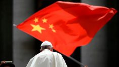 Chine-Vatican: rencontre historique entre ministres des Affaires étrangères