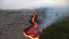 [En images] La Réunion: le Piton de la Fournaise entre à nouveau en éruption