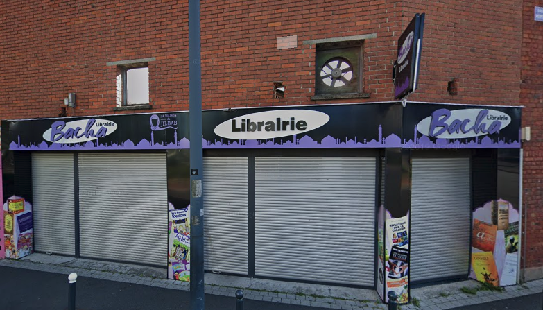 Vue de la devanture de la librairie Bacha de Roubaix. Crédit : Google Maps. 