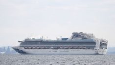 Le Japon confirme 61 cas de coronavirus sur un bateau de croisière près de Tokyo