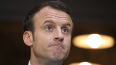 Sondage : Emmanuel Macron en forte baisse à trois semaines des municipales