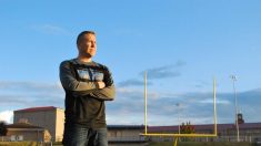 Un entraîneur de football américain au lycée est licencié pour avoir prié, il perd à nouveau devant la justice