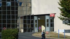 Un médecin de l’hôpital de Tourcoing affirme être atteint par le coronavirus et tousse exprès sur les gendarmes