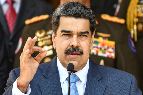 Le président du Venezuela Nicolas Maduro prend la parole lors d'une conférence de presse au Palais du gouvernement de Miraflores le 12 mars 2020 à Caracas, Venezuela. (Photo : Carolina Cabral/Getty Images)