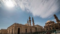 Coronavirus: l’Egypte ferme mosquées et églises
