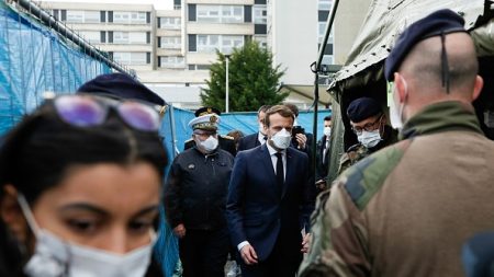 L’armée en renfort en France face à la vague de l’épidémie du virus du PCC