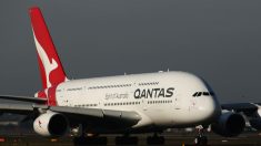 Coronavirus: le PDG de la compagnie aérienne Qantas abandonne son salaire pour éviter que ses employés soient licenciés