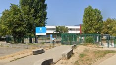 Savoie: des lycéens fabriquent et offrent 45 lites de gel hydroalcoolique pour les municipales à Chambéry