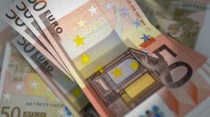 Bordeaux : un ado de 14 ans trouve 400 euros devant un distributeur et les rapporte à la banque