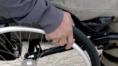 Strasbourg : un jeune en fauteuil roulant lance une cagnotte pour acquérir un véhicule adapté à son handicap