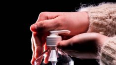 Les centres antipoison débordés : des gens «s’enduisent le corps de gel hydroalcoolique»