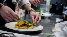 Drives gastronomiques et cagettes: les chefs étoilés se réinventent