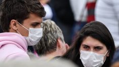 Virus du PCC : l’Académie de médecine recommande le port obligatoire du masque pour tous