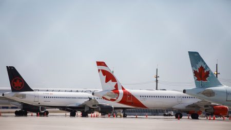 Air Canada s’excuse auprès de deux passagères expulsées pour avoir refusé de s’asseoir dans un siège mouillé et couvert de vomissures