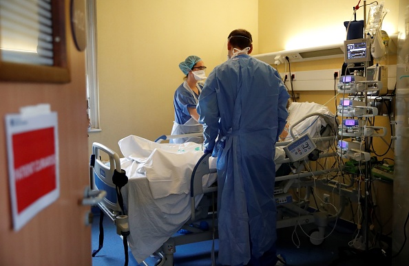 Au total 9 médecins sont décédés du coronavirus en France. (Photo : THOMAS COEX/AFP via Getty Images)