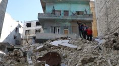 Préférant les ruines au coronavirus, des déplacés syriens rentrent chez eux