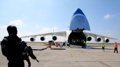 Virus du PCC : le plus gros avion du monde se pose dans la Marne avec huit millions de masques