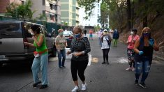 Virus: à Caracas, des sérénades sous le balcon pour adoucir le confinement