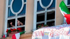 L’Italie entonne le chant des partisans Bella Ciao aux fenêtres