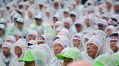 Japon: la ville d’Osaka appelle aux dons d’imperméables pour protéger ses soignants