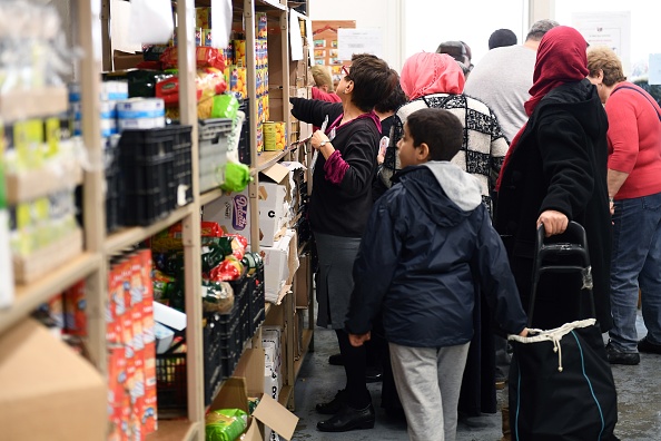 Le gouvernement a débloqué 39 millions pour l'aide alimentaire aux foyers les plus modestes.(Photo : ANNE-CHRISTINE POUJOULAT/AFP via Getty Images)