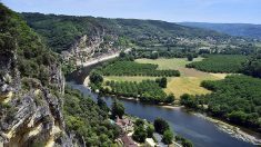 Dordogne : Ils font la fête sur une plage à Roque-Gageac et laissent leurs déchets sur place