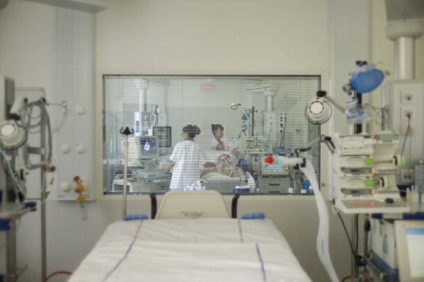 En Picardie, aucun nouveau patient n'a été admis en réanimation ce samedi. (FRED DUFOUR/AFP via Getty Images)