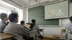 Les cinq plus grands mensonges enseignés officiellement aux élèves des écoles chinoises