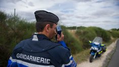 Calvados : il prend la fuite pour échapper à un contrôle routier, sa voiture finit sur une voie de chemin de fer